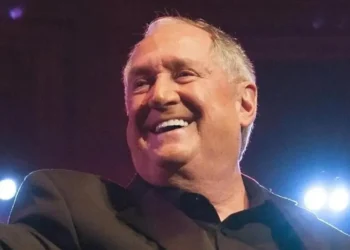 Morre o cantor e compositor Neil Sedaka, autor de Oh! Carol