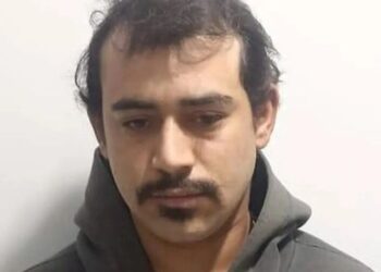 Polícia procura Daniel Luiz Ferrari, que esfaqueou mulher grávida e sequestrou menina de 8 anos