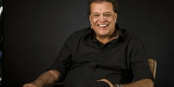Dennis Carvalho, ator e diretor de novelas da TV Globo, morre aos 78 anos