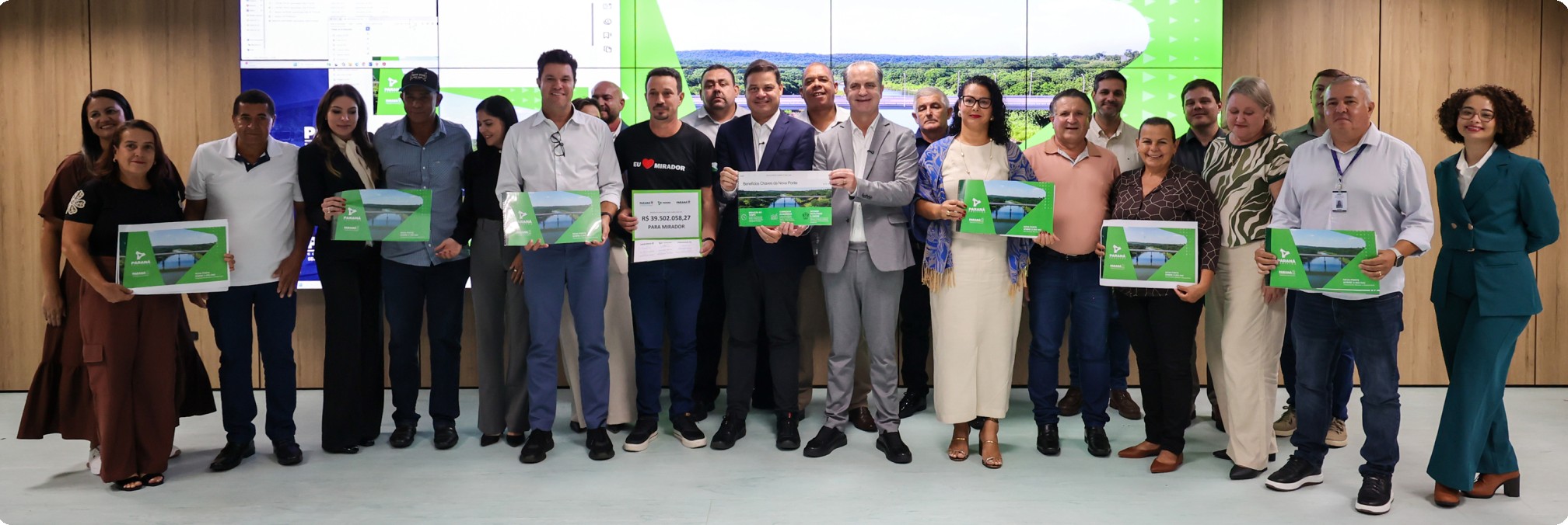 Ulisses Maia entregaz projetos para construção de ponte sobre o Rio Ivaí, entre Guaporema e Mirador