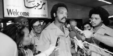 Morre o reverendo Jesse Jackson, líder do movimento pelos direitos civis nos Estados Unidos