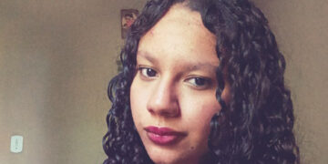 Kamila da Silva Santos, estudante ribeirinha de Querência do Norte, garante ingresso no ensino superior por meio do programa Aprova Paraná Universidades