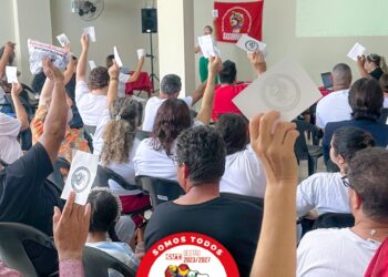 Servidores municipais querem reajuste de 10% e R$ 600 de vale alimentação