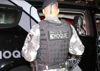 Dois ladrões de caminhonetes de luxo morrem em troca de tiros com a polícia