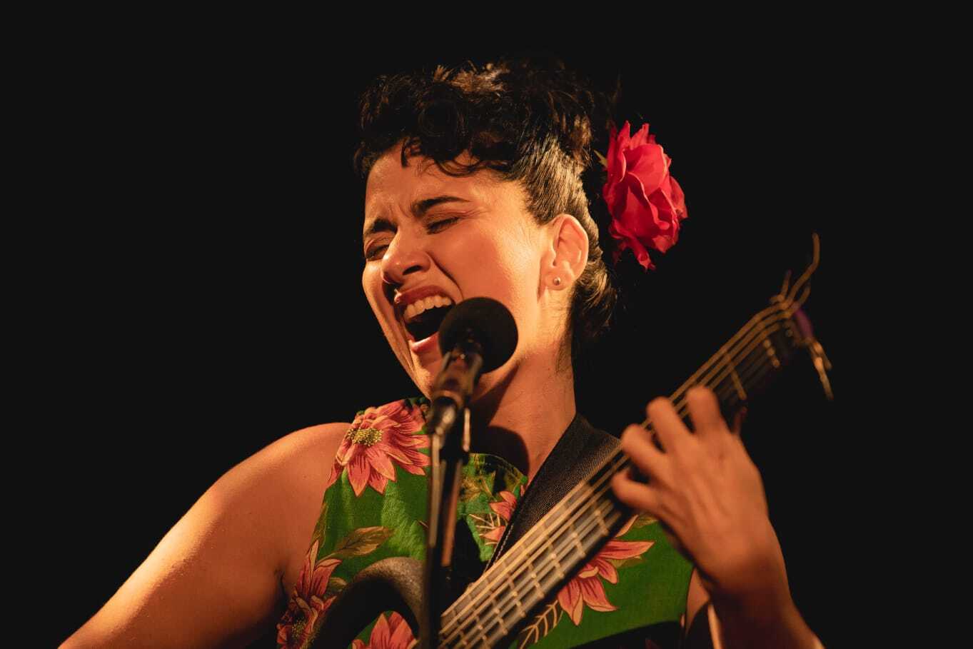 Ana Paula Da Silva Apresenta Show Remanso No Sesc Maring Dia 26