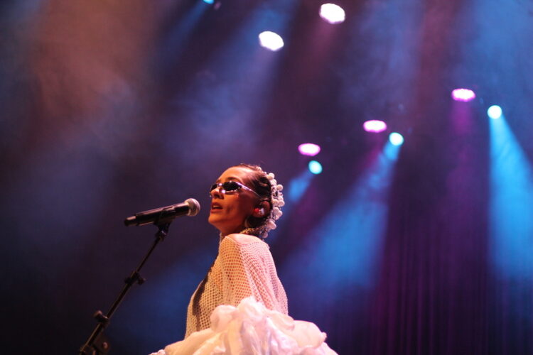 Show ocorreu no palco do Sesc Maringá (Crédito: Cristiano Martinez)