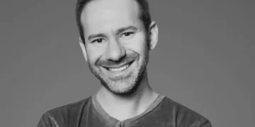 Morre o bilionário Leonid Radvinsky, dono do Onlyfans