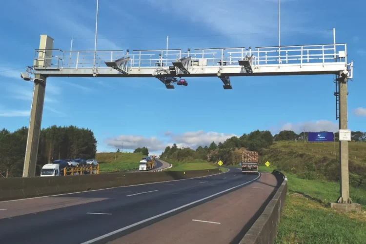 O novo modelo de pedágio que está sendo implantado no Paraná será o primeiro tema de debate na Assembleia Legislativa do Parana neste início de semana