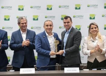 Michel Felippe assume presidência do Codem e empossa a nova diretoria