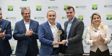 Michel Felippe assume presidência do Codem e empossa a nova diretoria