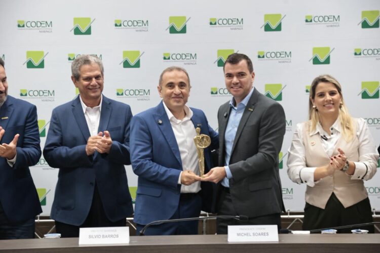 Michel Felippe assume presidência do Codem e empossa a nova diretoria