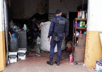 Operação integrada vistoria ferros-velhos que podem estar receptando produtos de furtos