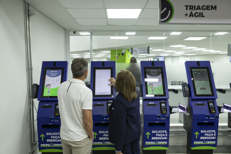 Unidade de Maringá do Poupatempo Paraná começou a operar oficialmente em 27 de novembro de 2025, após um período de testes (Crédito: Arquivo/AEN-PR)