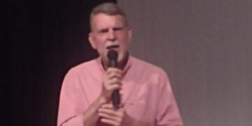 Beto Vizzoto, quatro vezes prefeito de Paraíso do Norte, renuncia ao mandato