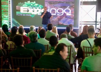Presidente da Sociedade Rural de Maringá (SRM), Henrique Pinto, durante evento com a imprensa (Crédito: SRM)