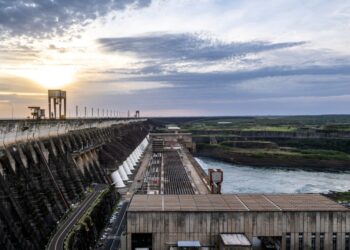 Itaipu destina R$ 5,7 bilhões para reduzir impacto na conta de luz