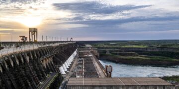 Itaipu destina R$ 5,7 bilhões para reduzir impacto na conta de luz