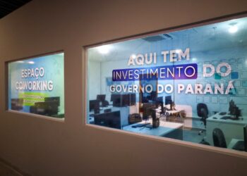 Maringá inaugura coworking público que vai receber até 80 empreendedores, oferecendo espaço maker e orientação