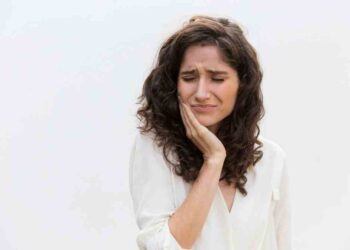 Dor na mandíbula pode comprometer seriamente a qualidade de vida das mulheres