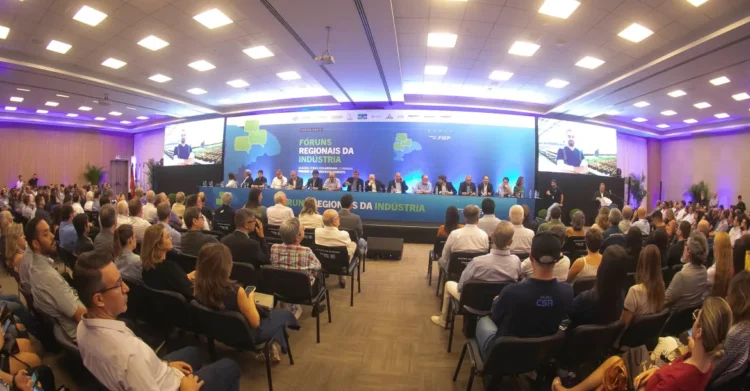 Forum da Indústria, em Maringá, debate o desenvolvimento do setor