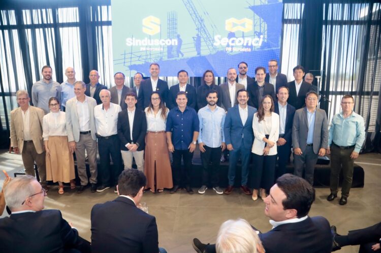 Sinduscon Noroeste empossa nova diretoria