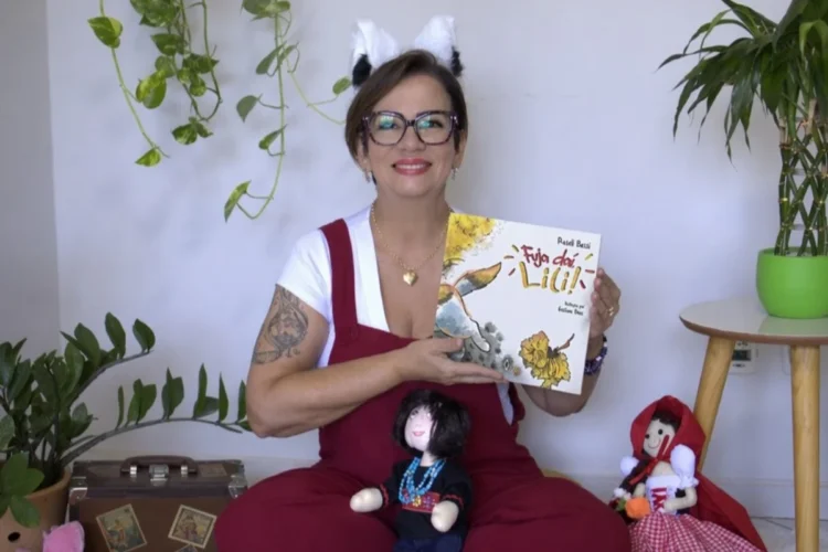Roseli Bassi lança em Maringá seu livro Fuja daí, Lili, que fala da violência contra crianças