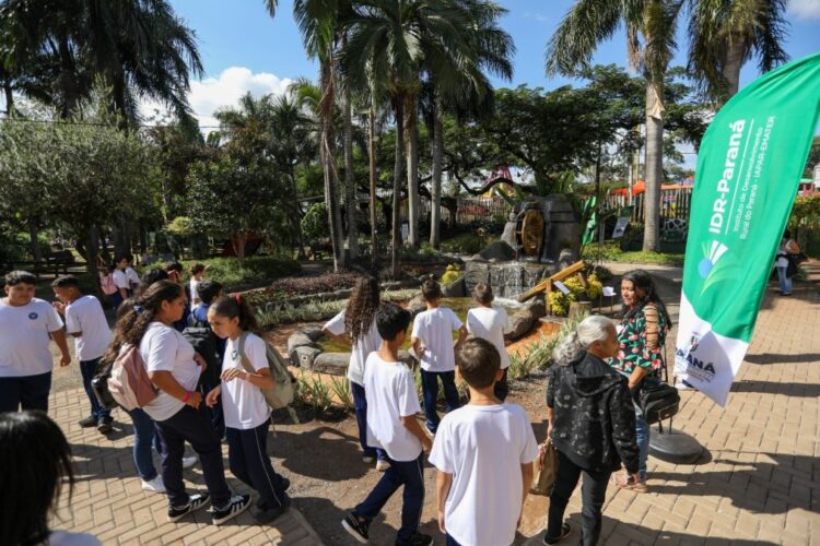 Fazendinha da Expoingá vai receber caravanas de estudantes de cidades da região