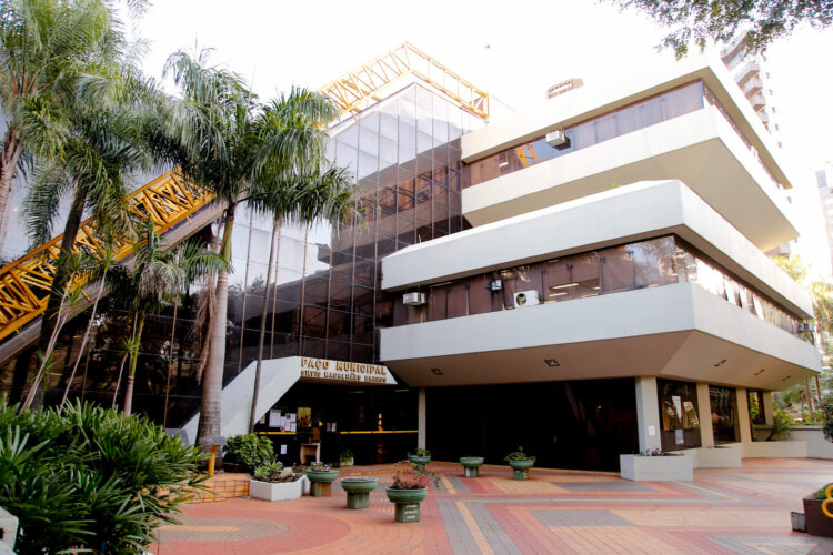 Sede da Prefeitura de Maringá (Crédito: Divulgação/PMM)