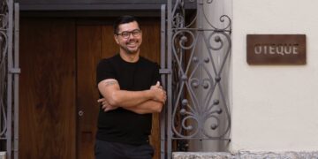 Alberto Landgraf lança o livro Oteque em Maringá