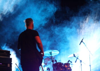 Show realizado em Maringá para comemorar o Dia Municipal do Rock em 2026 (Crédito: Arquivo/Cristiano Martinez)