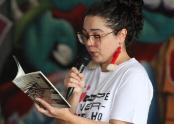 Produtora cultural e poeta Érica Paiva será atração em Maringá e Campo Mourão (Crédito: Arquivo/Cristiano Martinez)