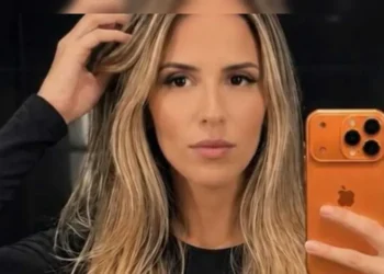 Veridiana Gaya Menin Machado Sate seria integrante do bando que tentou matar o adolescente e ainda espancou a mãe dele