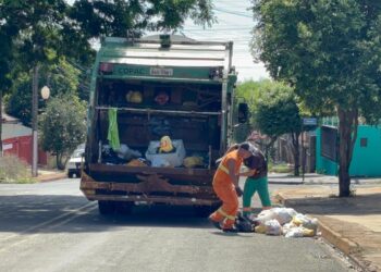 Prefeitura de Sarandi rescinde o contrato com a Costa Oeste, empresa contratada para coleta de lixo