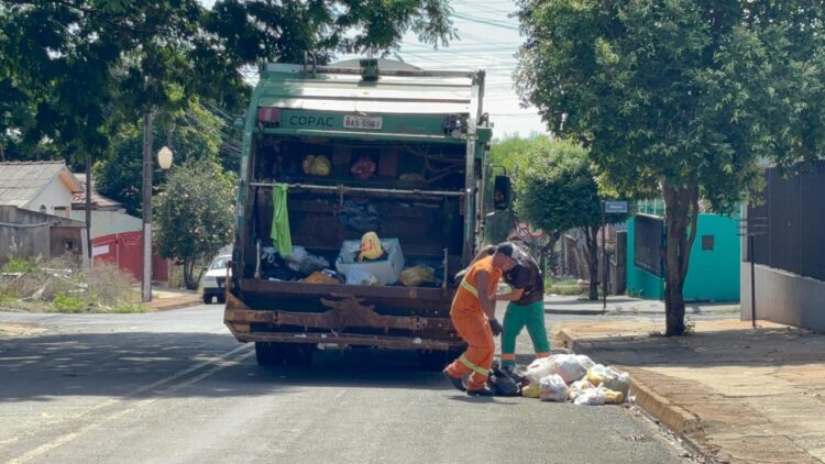 Prefeitura de Sarandi rescinde o contrato com a Costa Oeste, empresa contratada para coleta de lixo