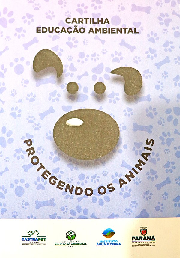 Doutor Camargo distribui nas escolas cartilha de conscientização dos cuidados com animais domésticos
