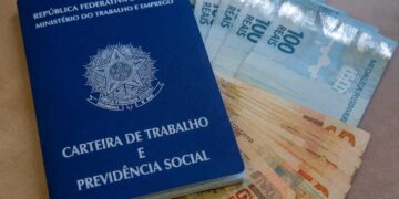 FOTO: CRIADA POR IA