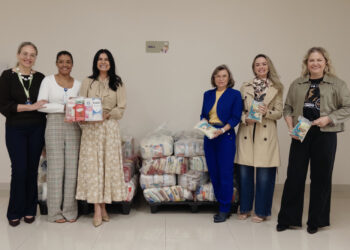 Ca Fé On repassa 6 toneladas de alimentos para o Hospital da Criança de Maringá