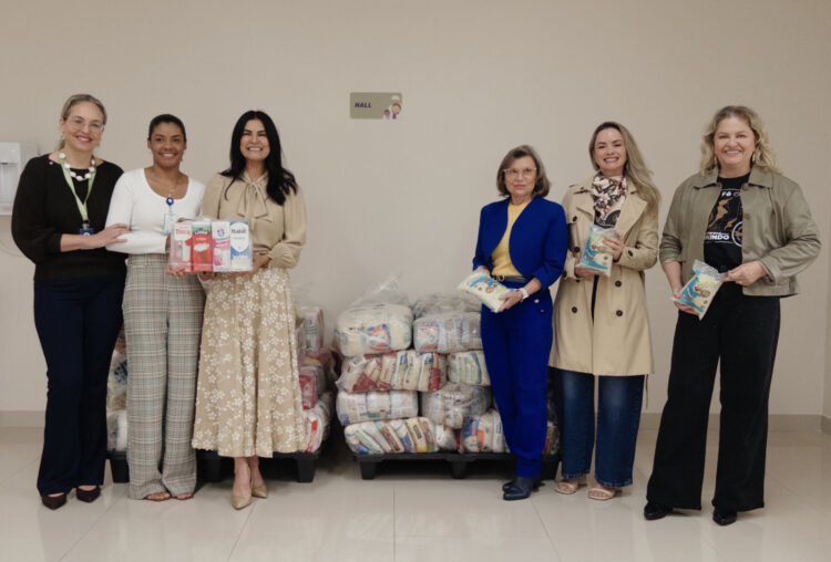 Ca Fé On repassa 6 toneladas de alimentos para o Hospital da Criança de Maringá