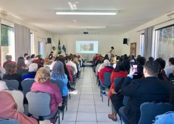 Encontro Nacional de Pacientes vai discutir o uso da inteligência artificial e fake news