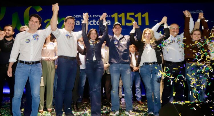 A deputada Maria Victoria contou com os candidatos ao governo e Senado no lançamento de sua candidatura