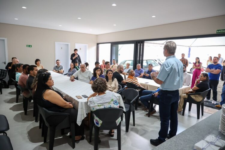 Ulisses Maia reúne lideranças para falar da necessidade de ampliar a representatividade da região na Assembleia Legislativa