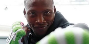 bicampeão mundial de boxe Zolani Tete é morto ao chegar em casa, na África do Sul