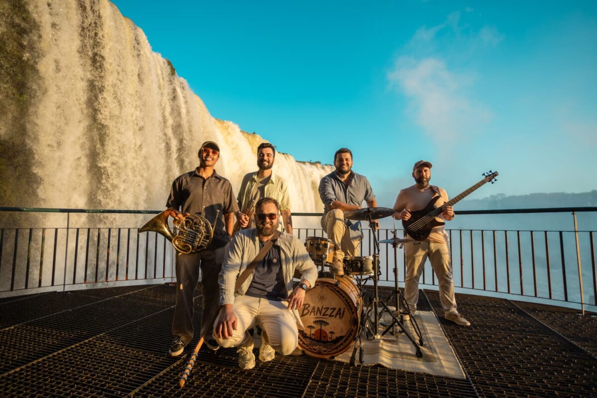 Banzzai lança o álbum Paraná nesta segunda