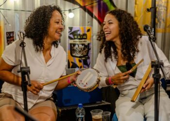 Amazelê, na Casa Luanda, apresenta Jandira Souza e Clara Raulino