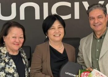 Vice-reitora de universidade japonesa visita o Unicive