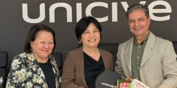Vice-reitora de universidade japonesa visita o Unicive