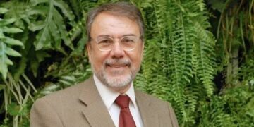 Morre o apresentador Carlos Monforte, da Globo