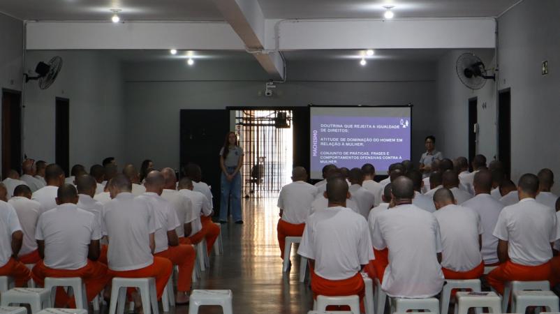 Especialista em segurança da mulher, Danny Arouca alerta que familiares e vizinhos precisam estar atentos aos casos de violência doméstica