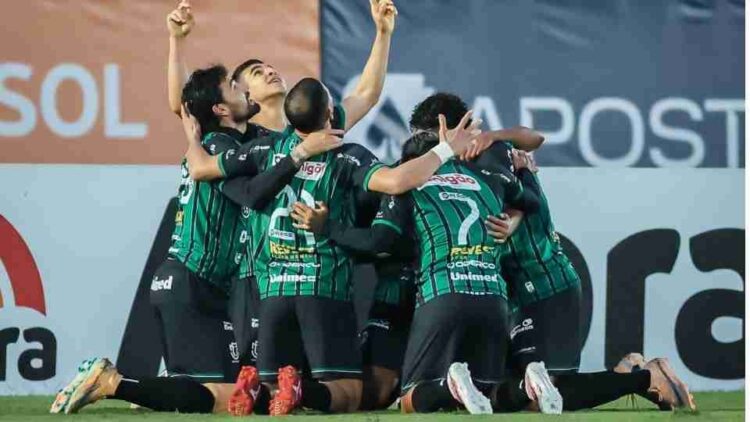 Crédito: Fernando Teramatsu/Maringá FC.