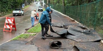Prefeitura de Maringá recorre à Justiça para retirar o que sobrou da pista emborrachada do Parque do Ingá